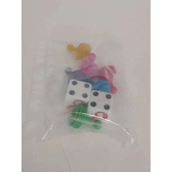 Clue Game Pieces Dice and tokens for 2018 Classic Mystery #A5826 - Picture 6 of 6
